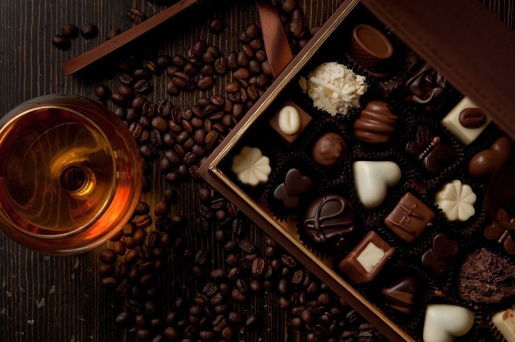 How to Pair Wine With Chocolate this Valentine’s Day