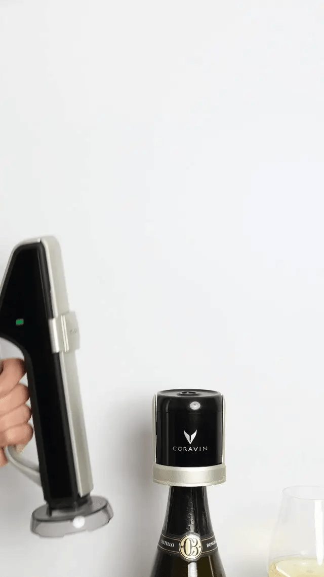 Mettez la bouteille sous pression avec du CO2